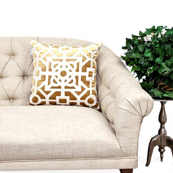 Coussin beige velours ethnique Parkland Collection