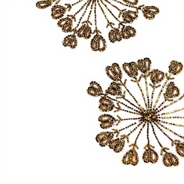 Coussin décoratif brodé perles floral Parkland Collection