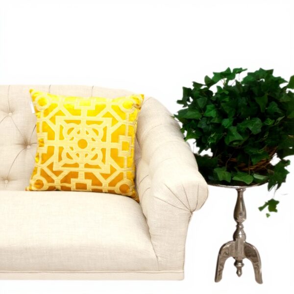 Coussin décoratif Parkland Collection velours ethnique jaune