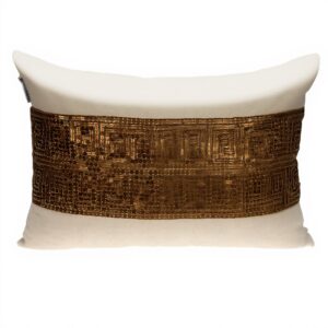 Coussin beige Parkland Collection brodé perles paillettes