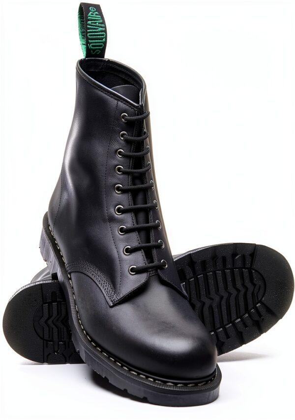 Bottes Derby Solovair cuir gras fabrication anglaise noir-1